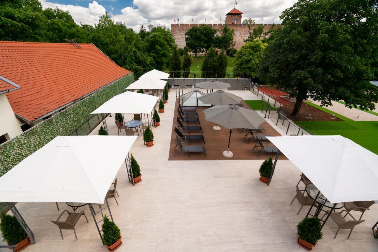 Elizabeth Hotel Gyula Exteriér fotografie